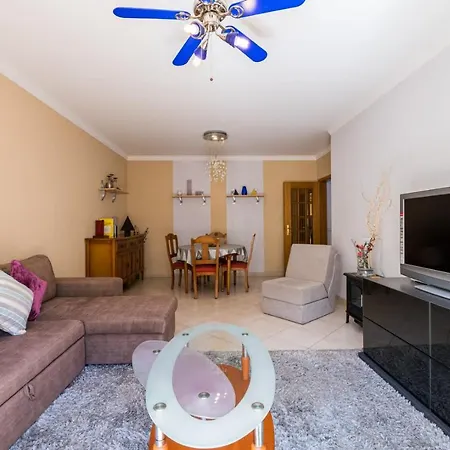 Encosta Superb Two Bedroom 波尔蒂芒