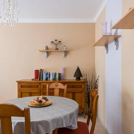 Encosta Superb Two Bedroom 公寓