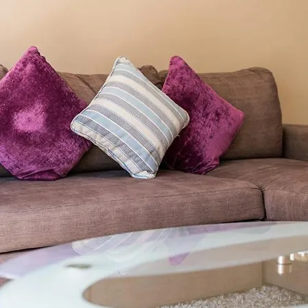 Apartment Encosta Superb Two Bedroom *